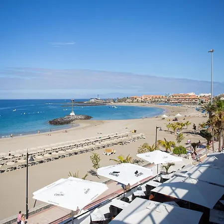 Home2Book Cozy Triplex Las Americas, Terrace & View *